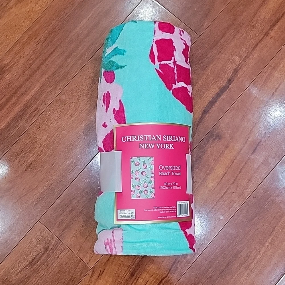 NWT Christian Siriano oversized beach towel